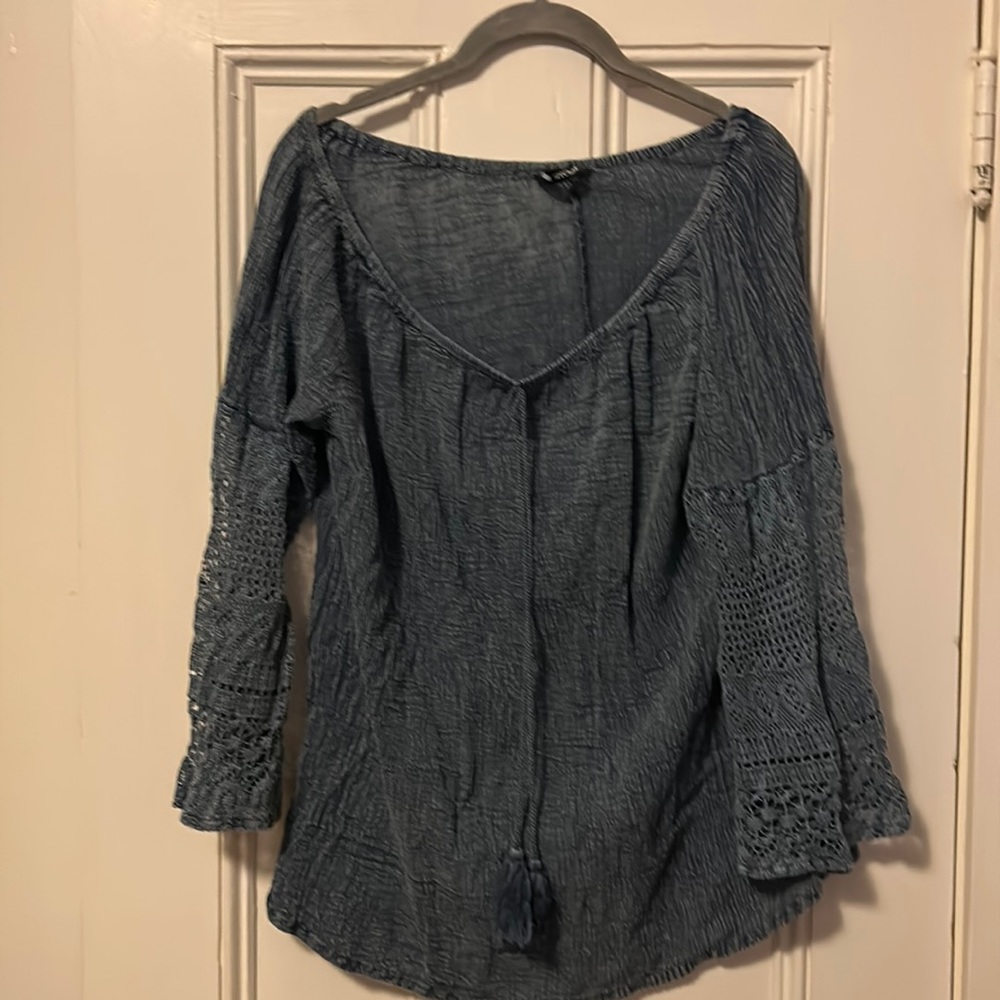 Smokey blue grey top